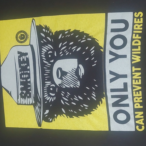 TEE LUV - Picture 2 of 3